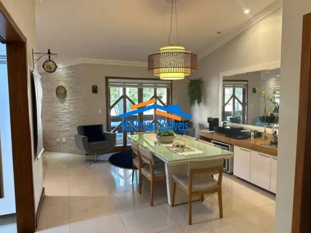 Casa, 3 quartos, 250 m² - Foto 2