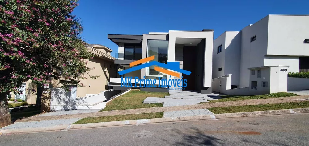 Casa de Condomínio à venda com 4 quartos, 555m² - Foto 1