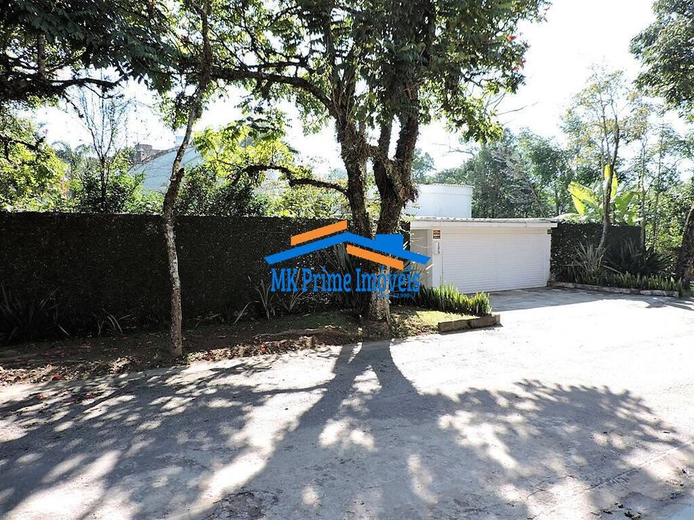Casa de Condomínio à venda com 5 quartos, 804m² - Foto 1