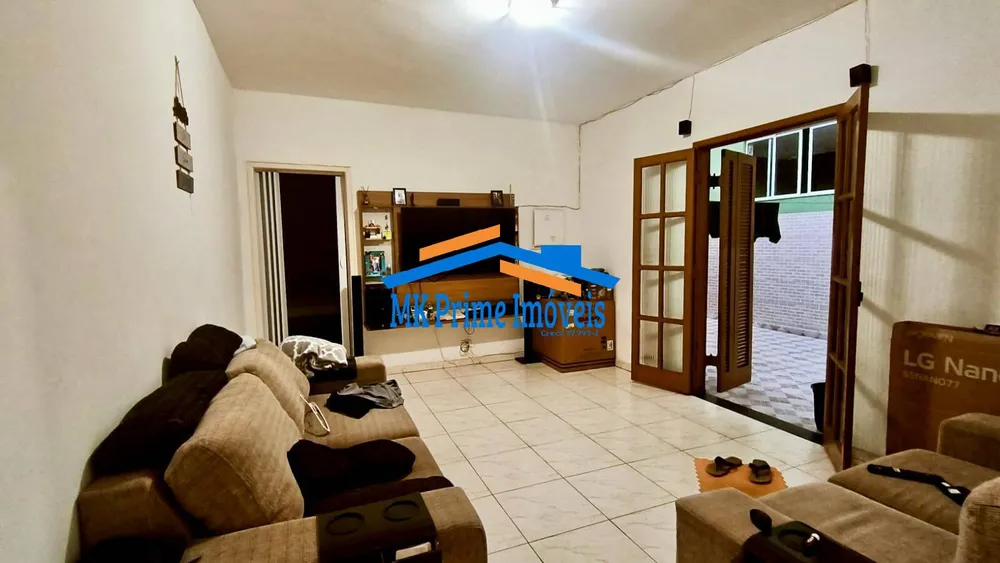 Casa, 4 quartos, 273 m² - Foto 1