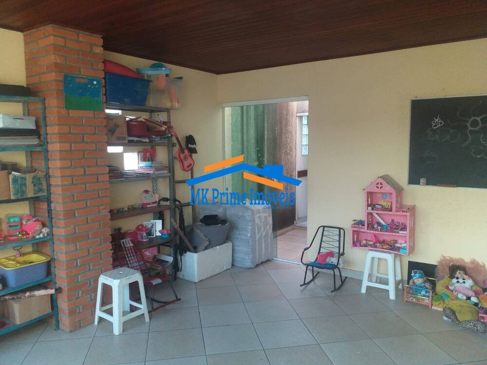 Sobrado à venda com 3 quartos, 125m² - Foto 2
