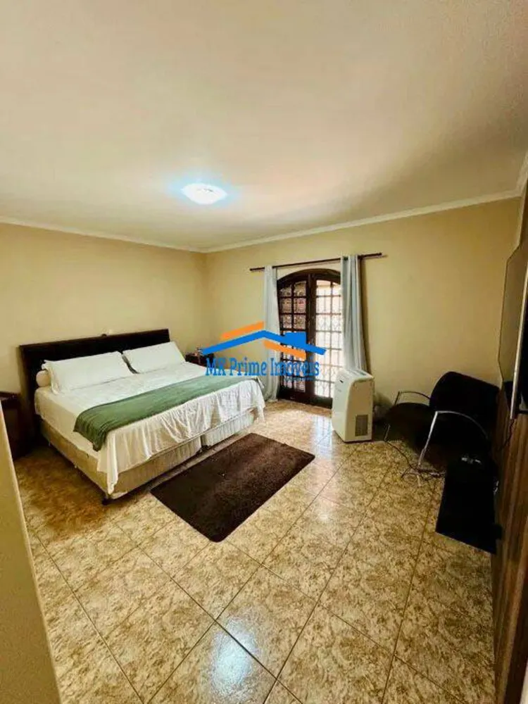 Sobrado, 3 quartos, 320 m² - Foto 6