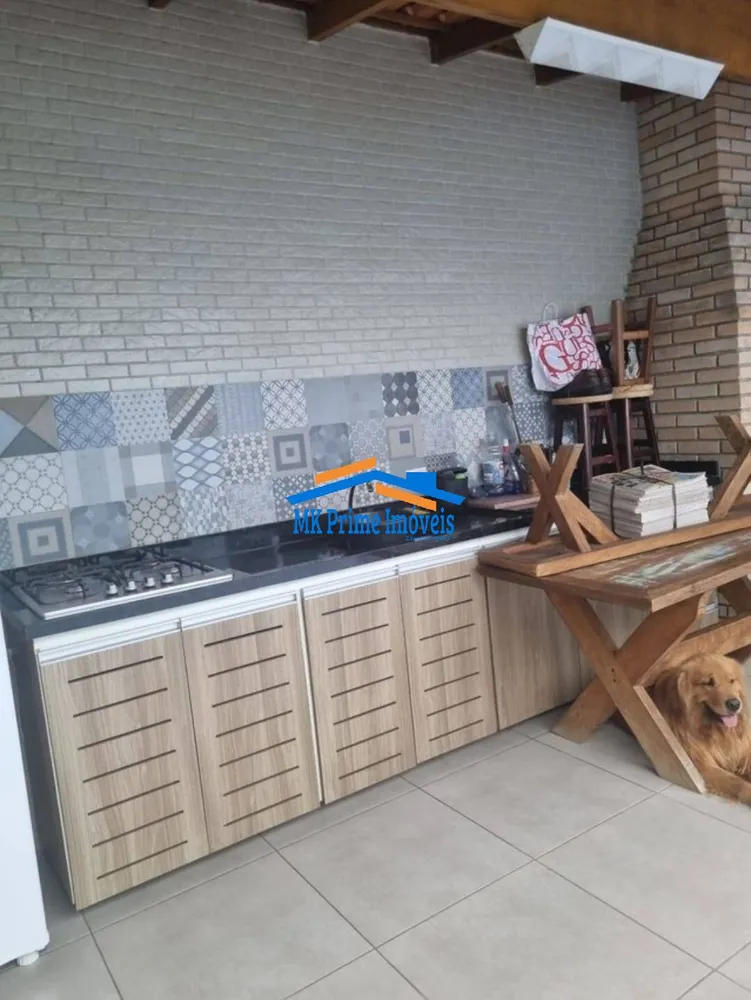 Sobrado, 3 quartos, 180 m² - Foto 1