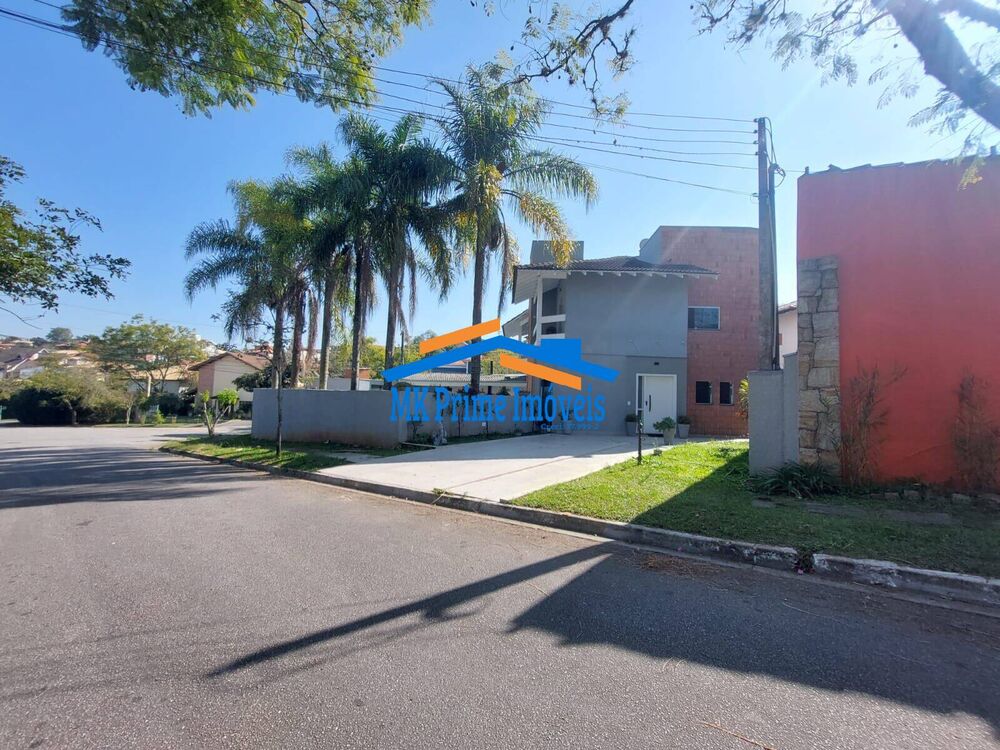 Casa de Condomínio à venda com 4 quartos, 493m² - Foto 1