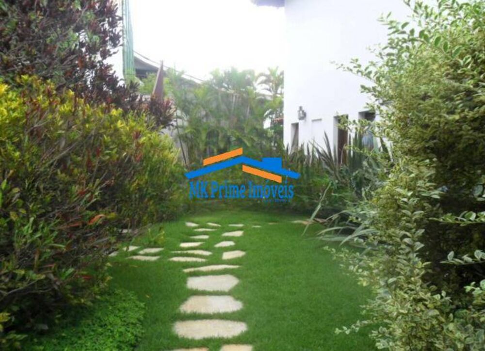 Casa de Condomínio à venda e aluguel com 4 quartos, 641m² - Foto 2