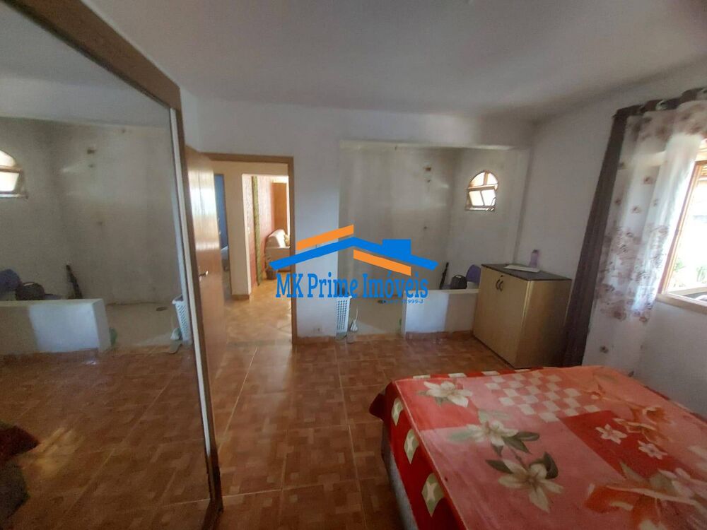 Chácara à venda com 3 quartos, 150m² - Foto 3