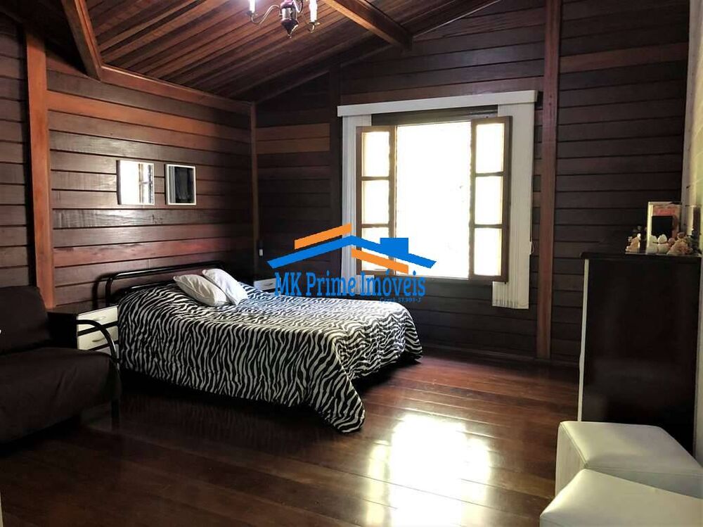 Casa de Condomínio à venda com 3 quartos, 237m² - Foto 3