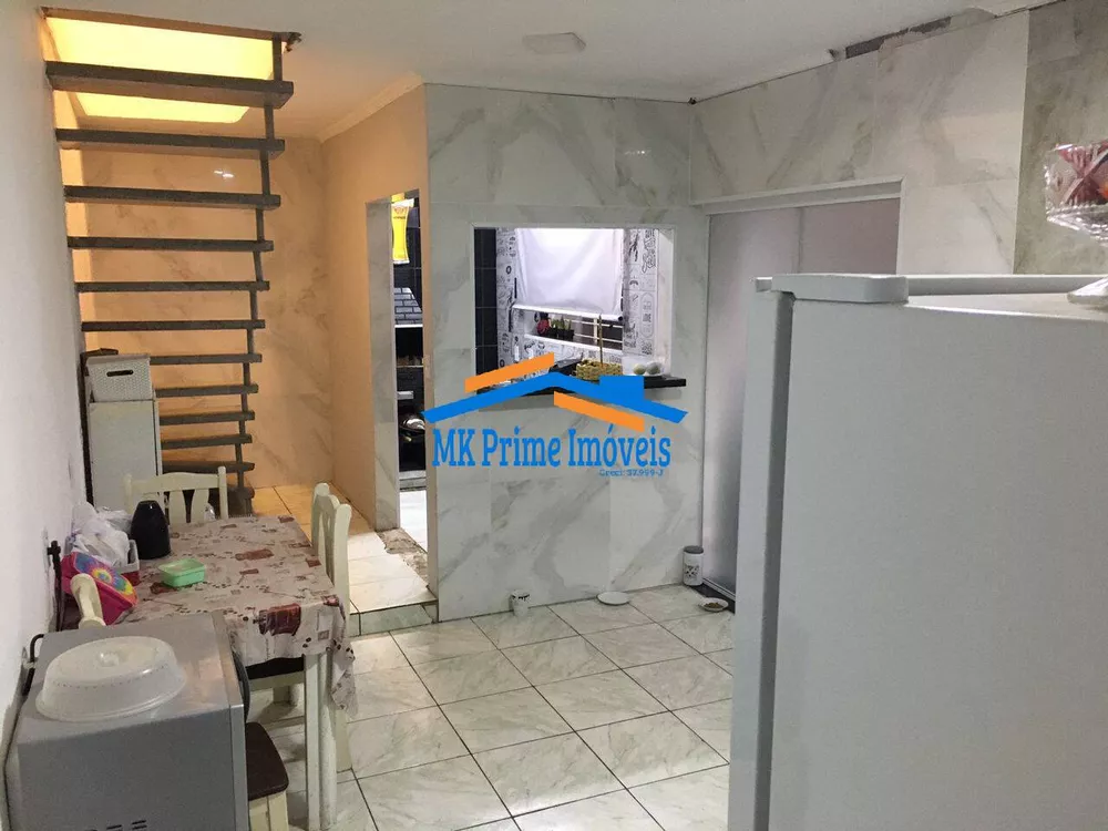 Sobrado à venda com 3 quartos, 305m² - Foto 4