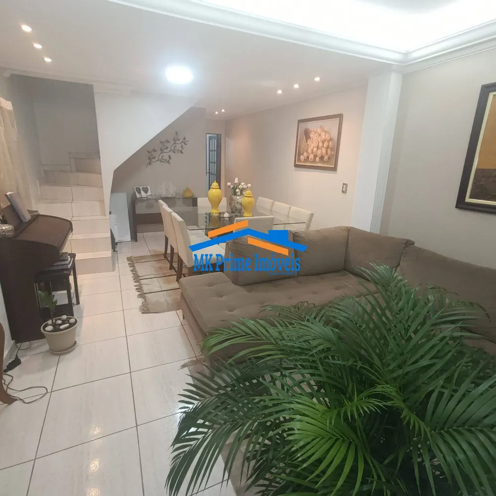 Sobrado, 3 quartos, 180 m² - Foto 1