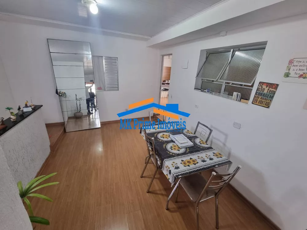 Casa à venda com 4 quartos, 150m² - Foto 3