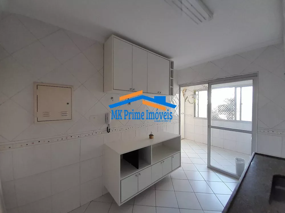 Apartamento à venda com 2 quartos, 72m² - Foto 8