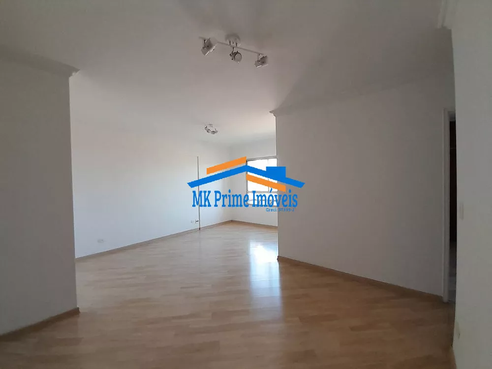 Apartamento à venda com 2 quartos, 72m² - Foto 2