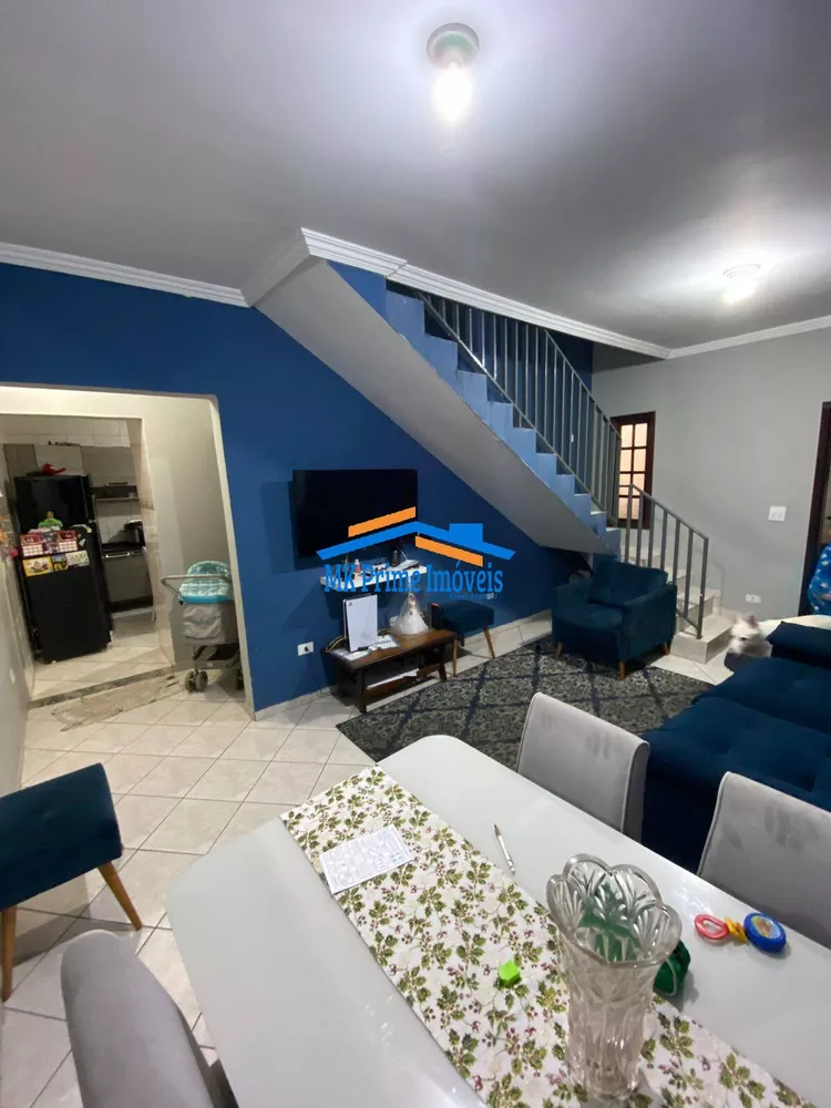 Sobrado à venda com 3 quartos, 356m² - Foto 1