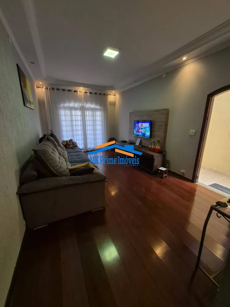 Sobrado, 3 quartos, 237 m² - Foto 2