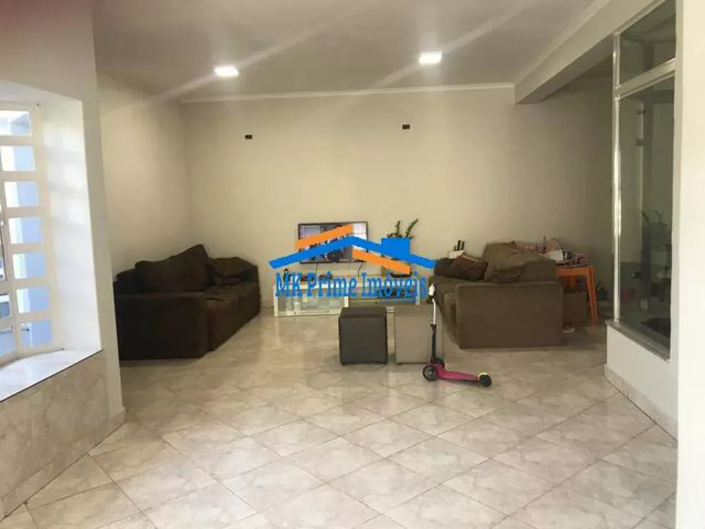 Sobrado à venda com 4 quartos, 210m² - Foto 5