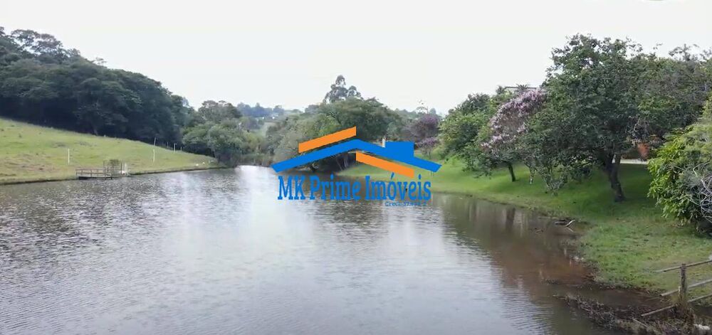 Chácara à venda com 2 quartos, 125m² - Foto 4