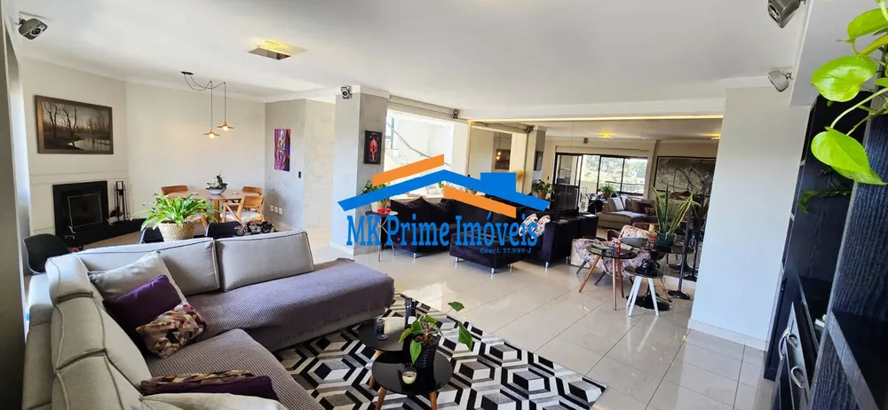 Apartamento, 3 quartos, 270 m² - Foto 2
