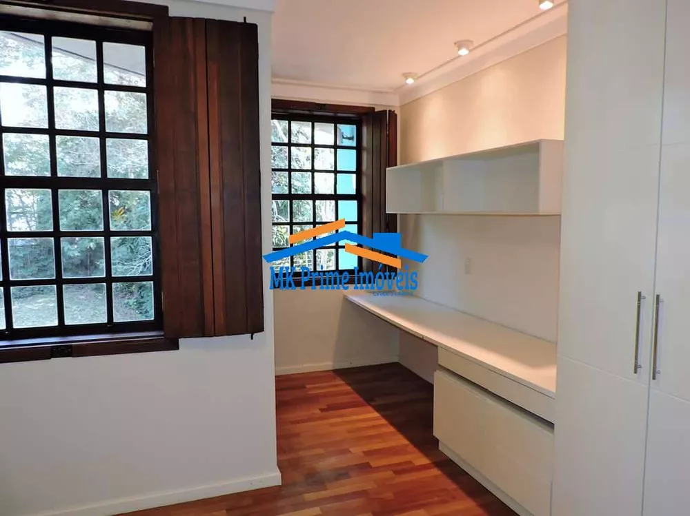 Casa de Condomínio à venda com 6 quartos, 550m² - Foto 5