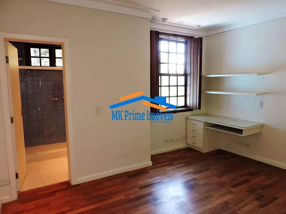 Casa de Condomínio à venda com 6 quartos, 550m² - Foto 4