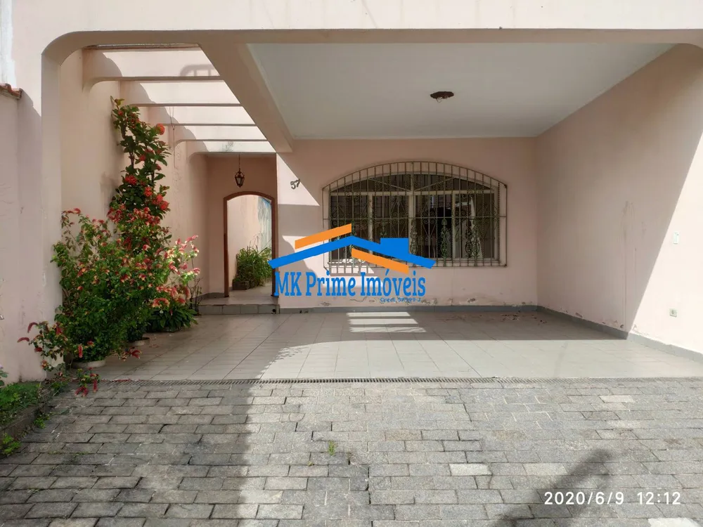 Sobrado, 3 quartos, 270 m² - Foto 2
