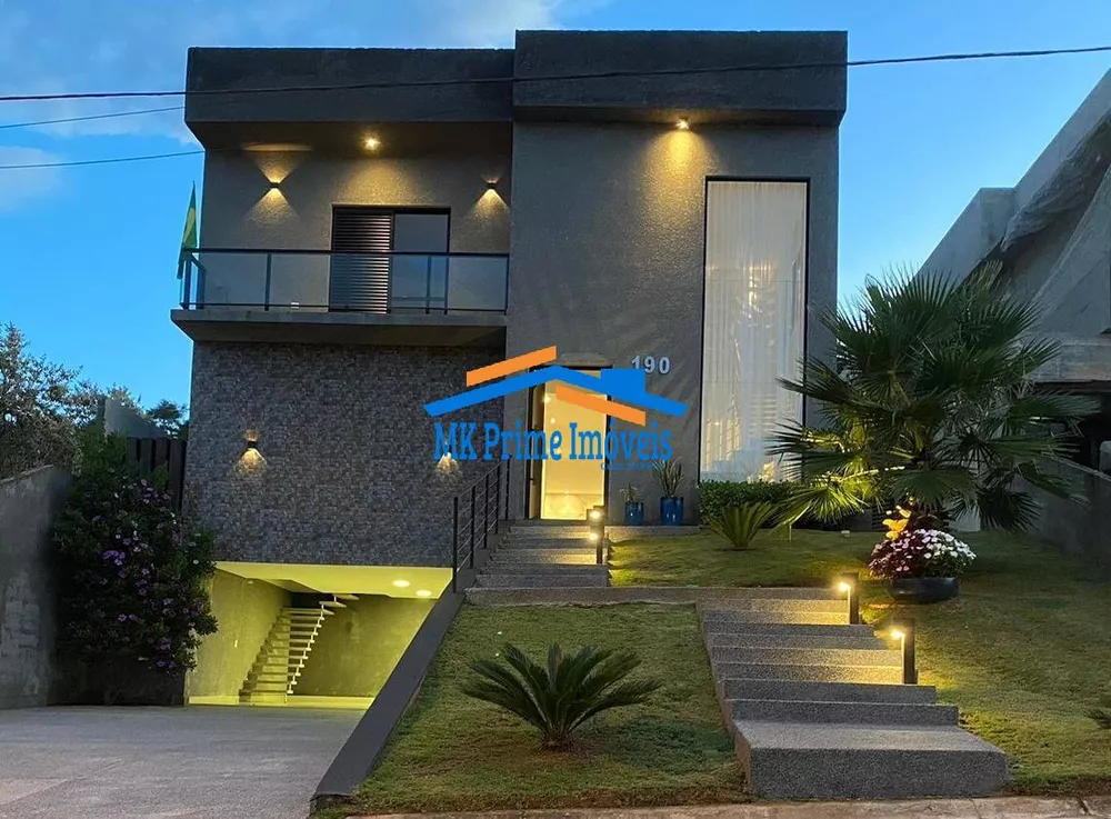 Casa de Condomínio à venda com 4 quartos, 700m² - Foto 1