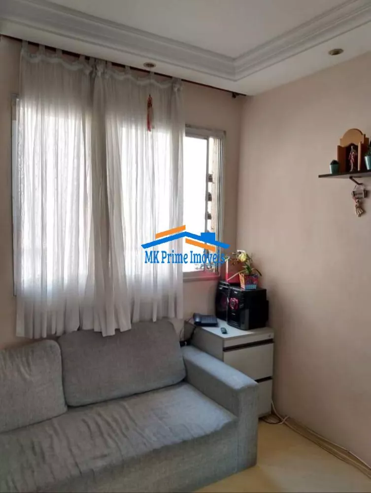 Apartamento à venda com 2 quartos, 45m² - Foto 3