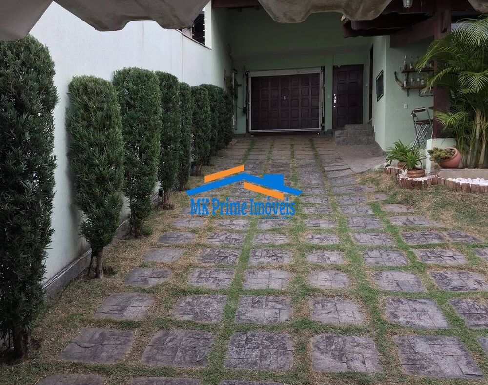 Casa à venda com 2 quartos, 290m² - Foto 3