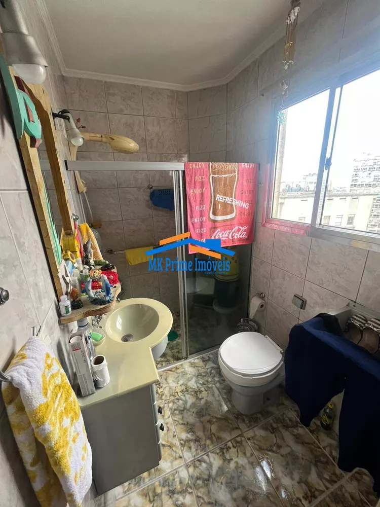 Apartamento à venda com 2 quartos, 70m² - Foto 4