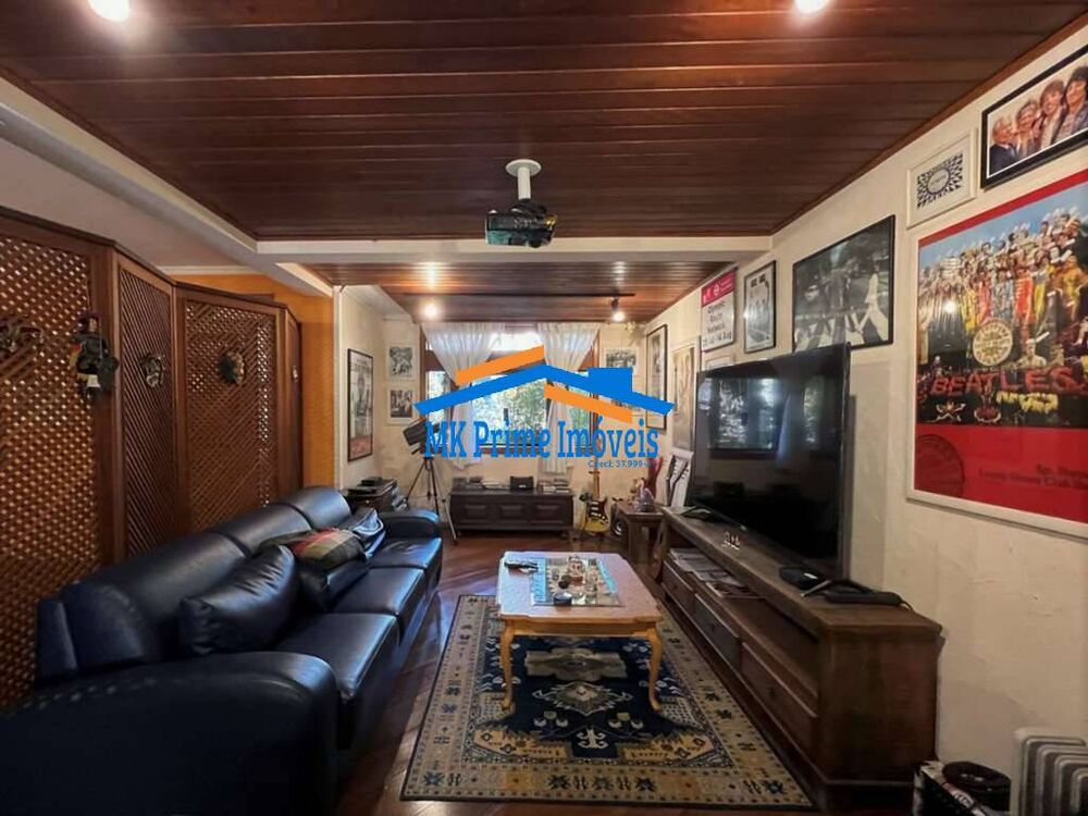 Casa de Condomínio à venda com 4 quartos, 342m² - Foto 1