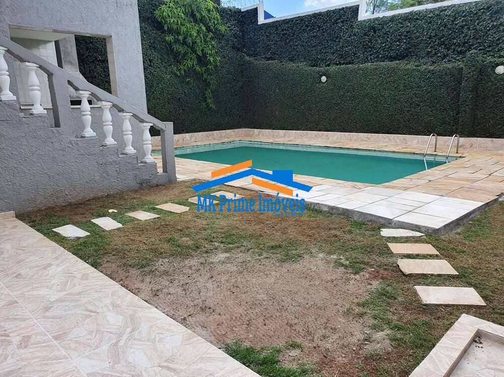 Casa de Condomínio para alugar com 3 quartos, 320m² - Foto 4