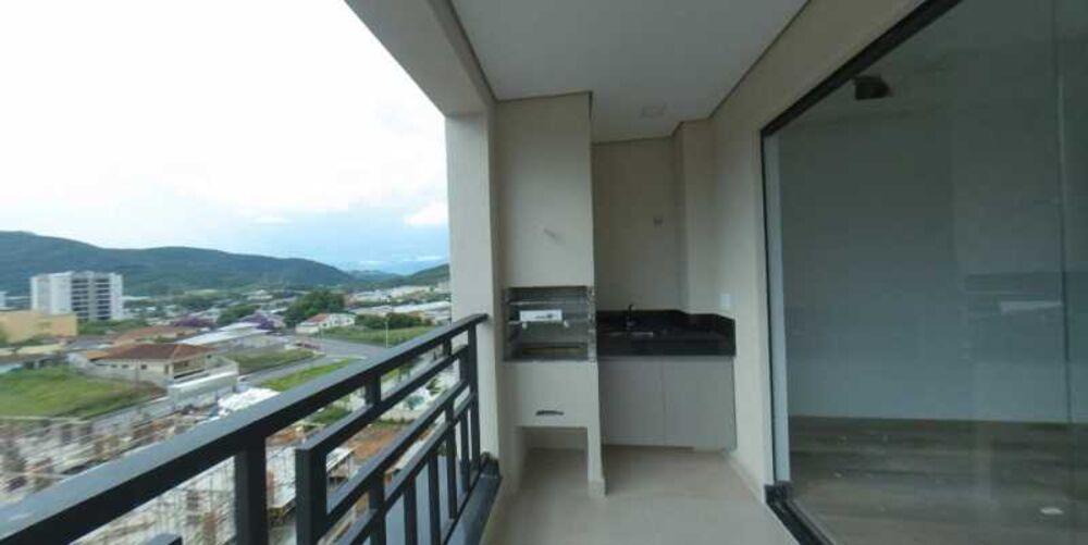 Apartamento à venda com 3 quartos, 126m² - Foto 1