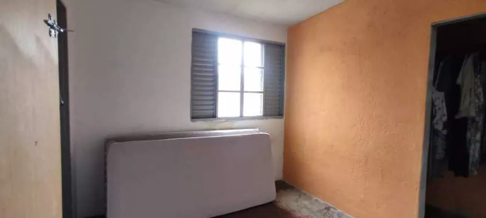 Casa à venda com 3 quartos, 200m² - Foto 11