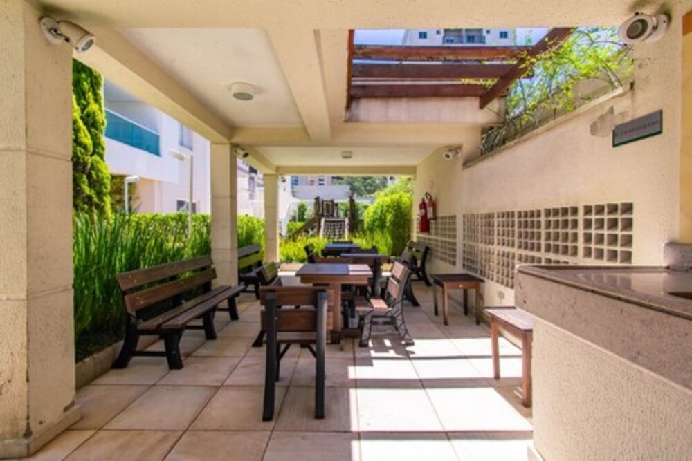 Apartamento à venda com 2 quartos, 64m² - Foto 2
