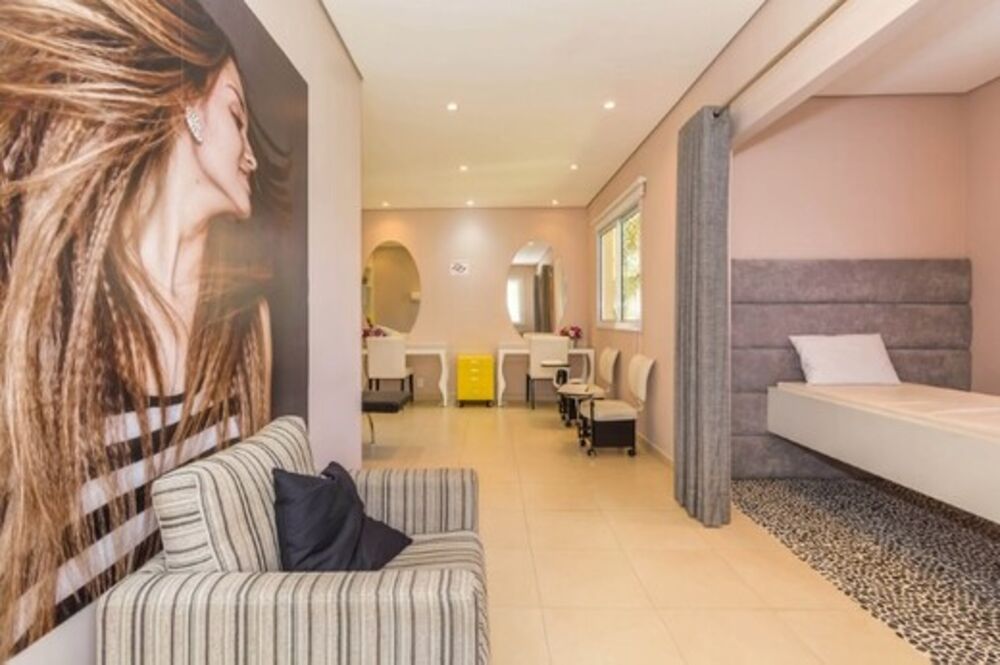 Apartamento à venda com 2 quartos, 64m² - Foto 1