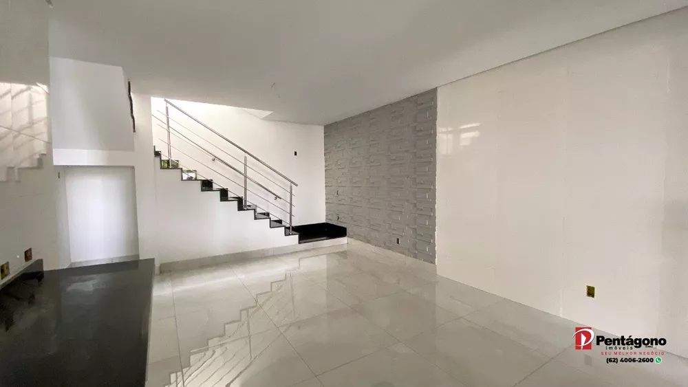 Casa à venda com 3 quartos, 156m² - Foto 3