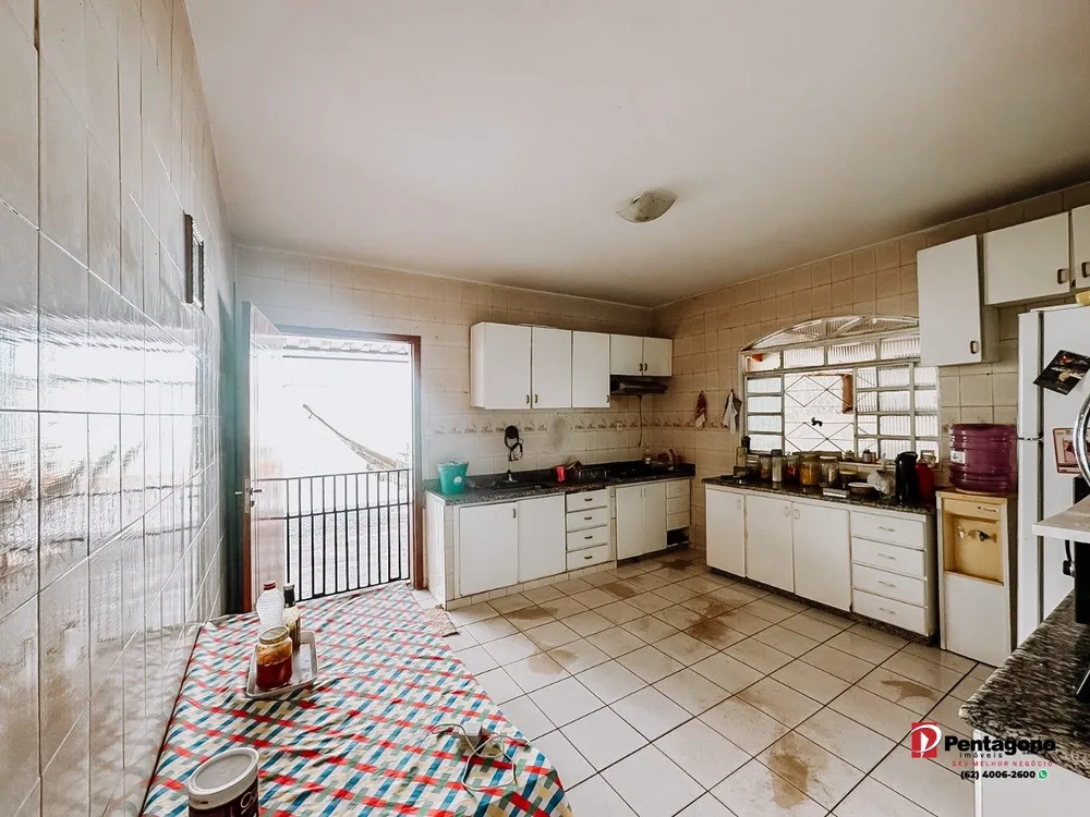 Casa, 3 quartos, 294 m² - Foto 10
