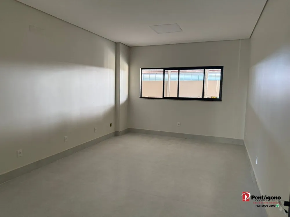 Depósito-Galpão, 3200 m² - Foto 2