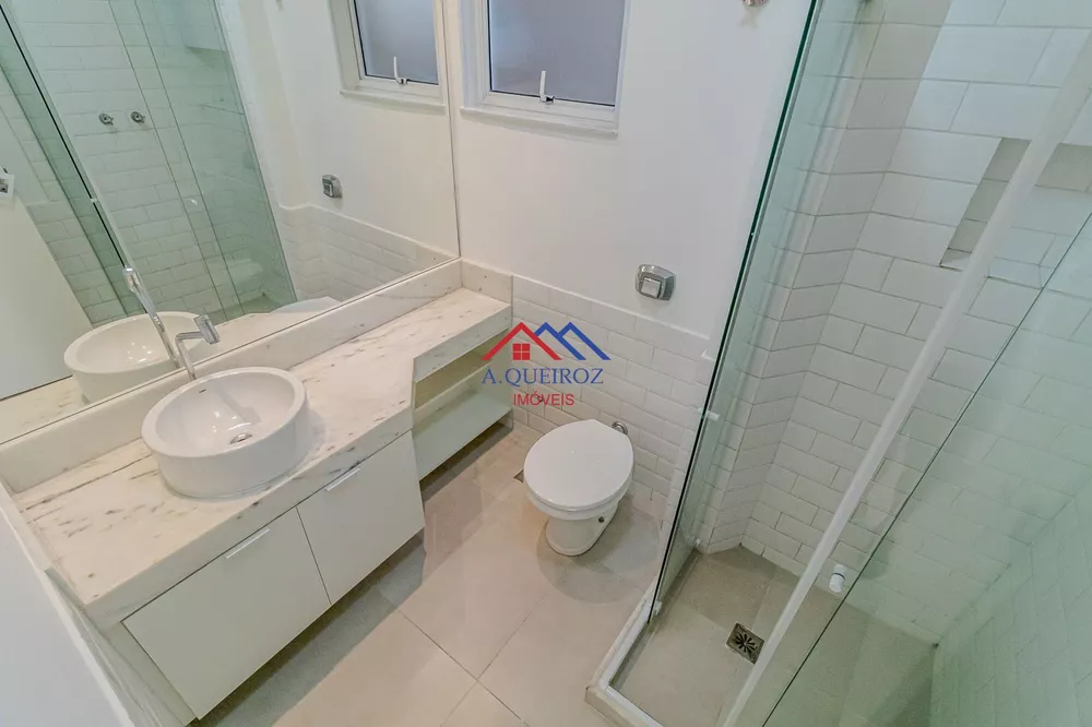 Apartamento, 3 quartos, 135 m² - Foto 2