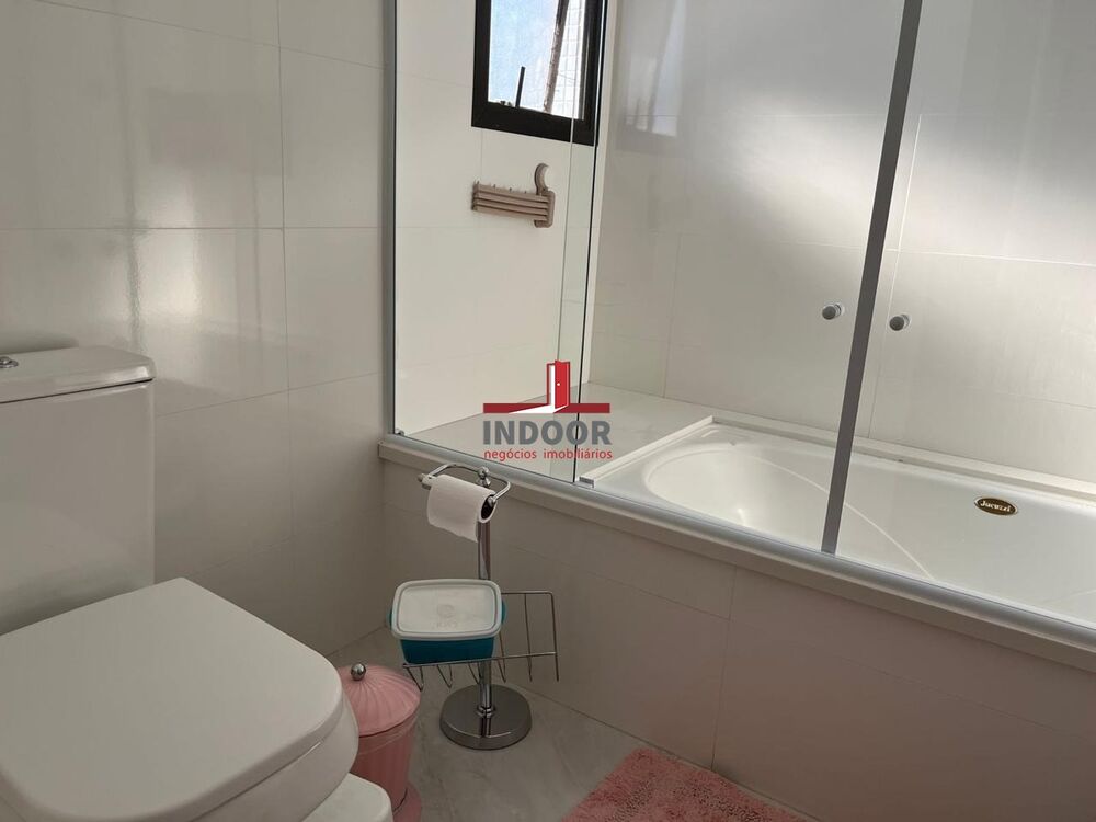 Apartamento, 3 quartos, 150 m² - Foto 1