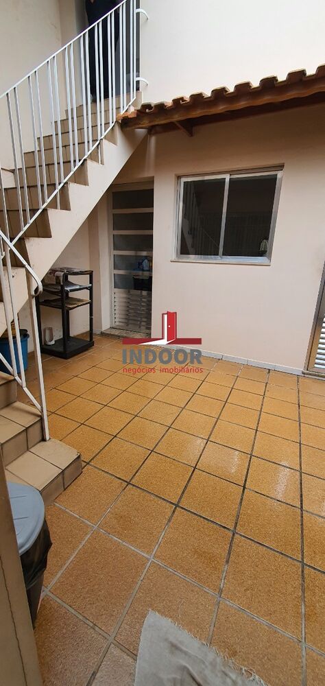 Casa, 3 quartos, 220 m² - Foto 1