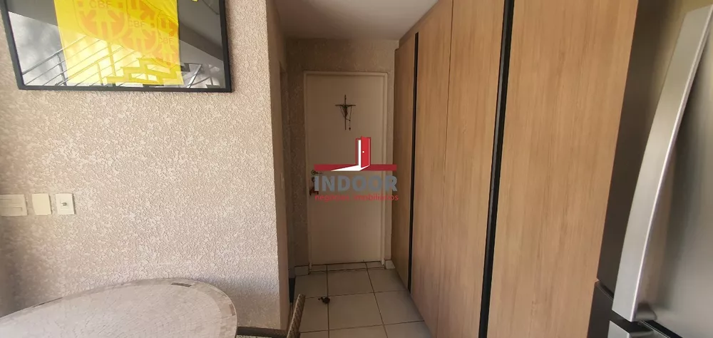 Casa à venda com 3 quartos, 323m² - Foto 17