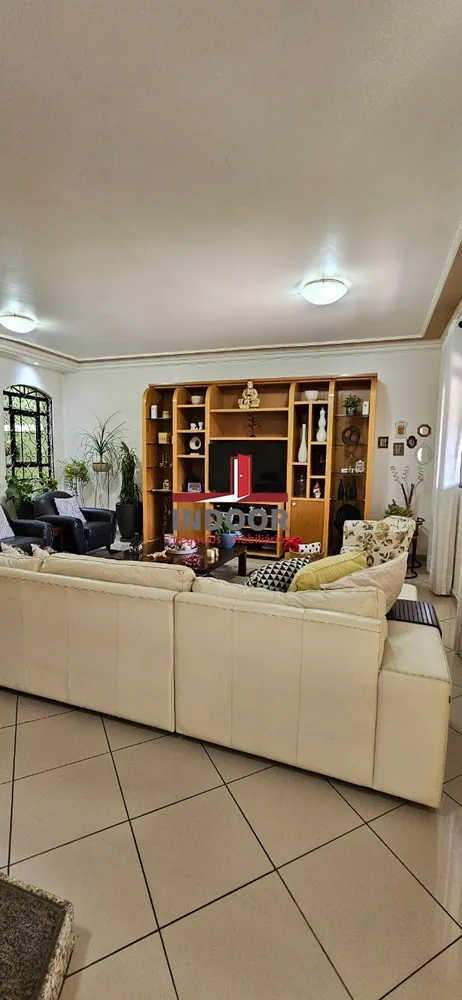 Casa, 4 quartos, 355 m² - Foto 1