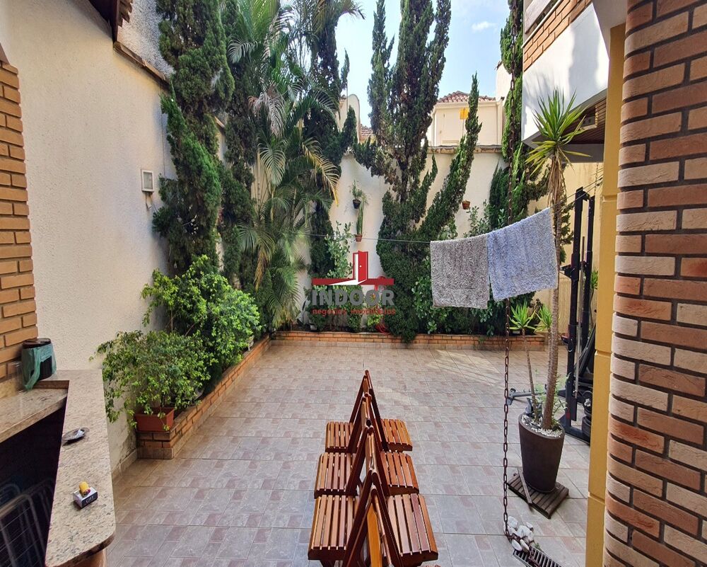 Casa, 4 quartos, 300 m² - Foto 26