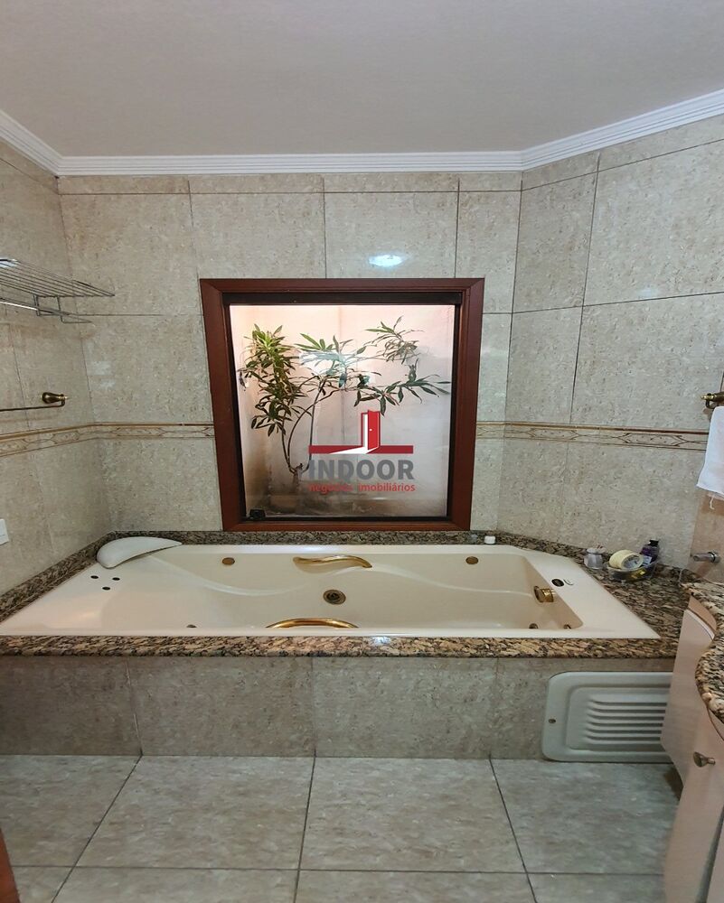 Casa, 4 quartos, 300 m² - Foto 4