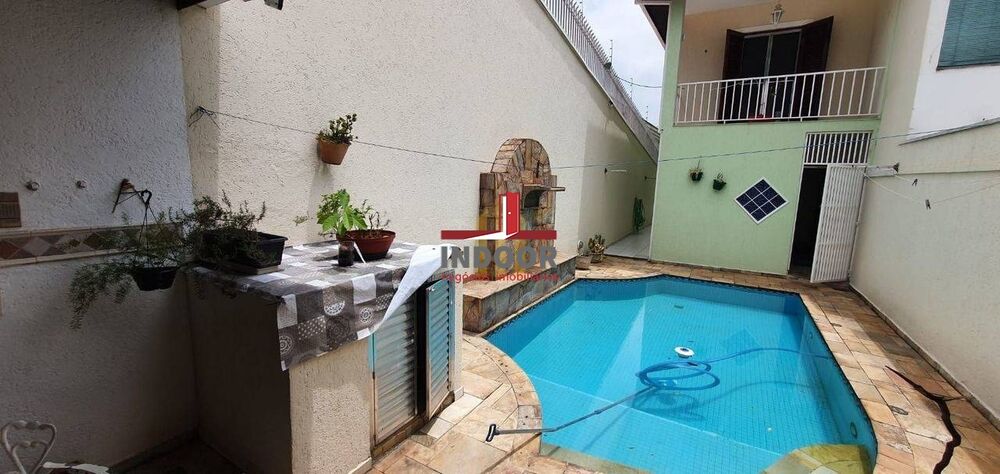 Casa, 4 quartos, 205 m² - Foto 26