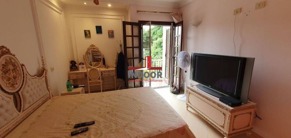 Casa, 4 quartos, 205 m² - Foto 13