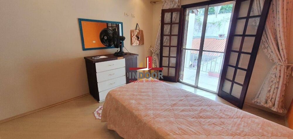 Casa, 4 quartos, 205 m² - Foto 24