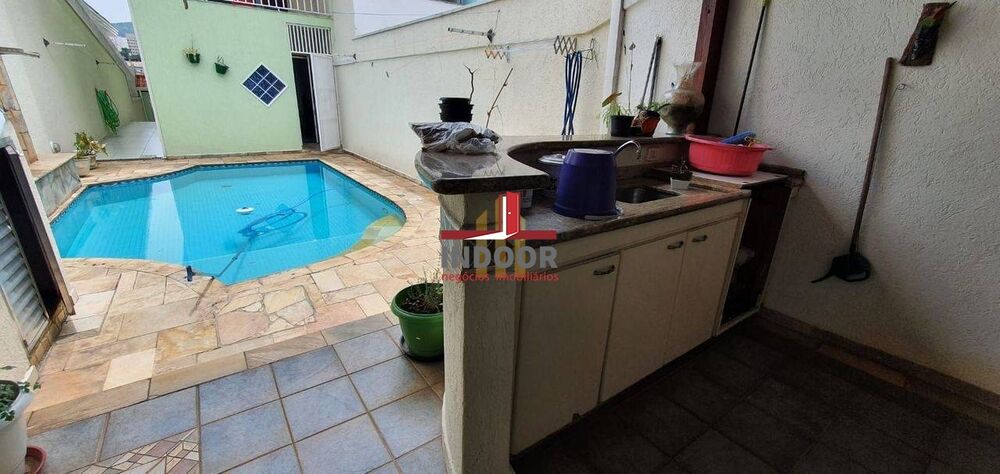 Casa, 4 quartos, 205 m² - Foto 28