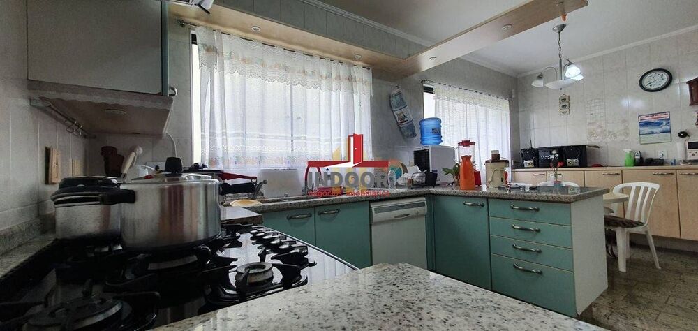 Casa, 4 quartos, 205 m² - Foto 21