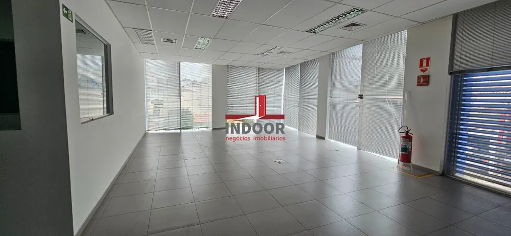 Loja-Salão, 980 m² - Foto 1